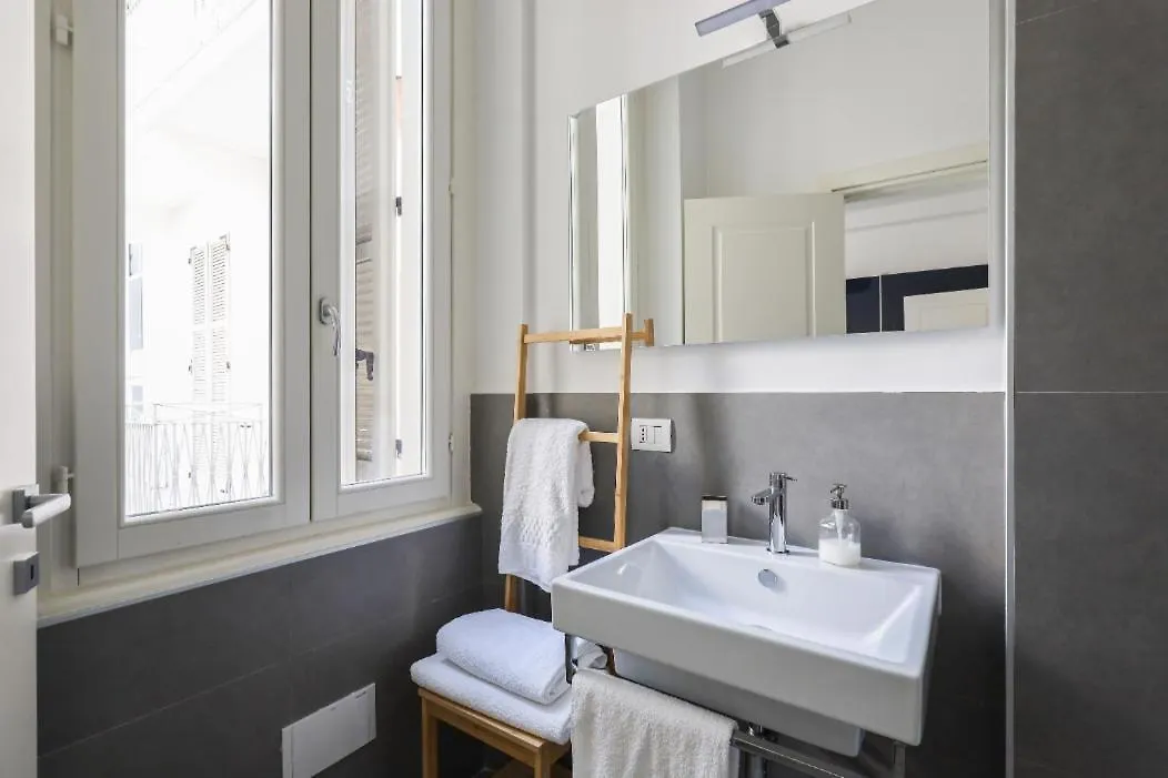 Loft Porta Venezia Apartment Milan